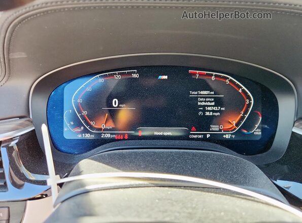 WBAJS3C0XLWW83898 2020 BMW 5 SERIES Gray Instrument cluster view
