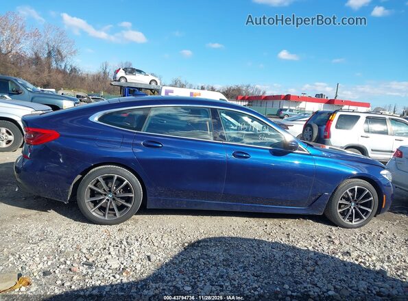 WBAJV6C52KBK08272 2019 BMW 6 SERIES Blue 360 interior view