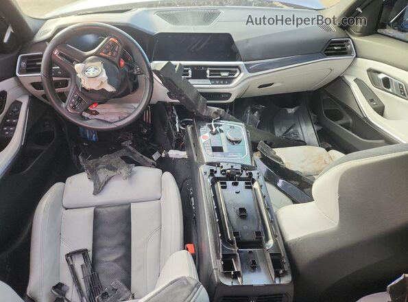 WBS43AY01NFN15752 2022 BMW M3 Blue Widok deski rozdzielczej
