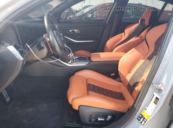 WBS43AY07PFN33546 2023 BMW M3 Серый Вид салона спереди