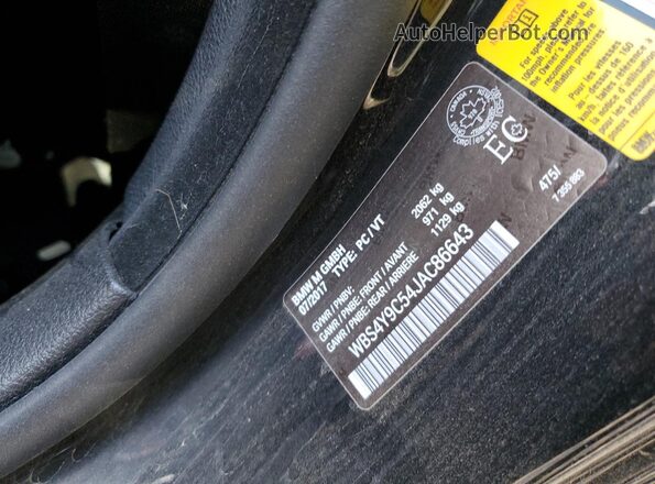 WBS4Y9C54JAC86643 2018 BMW M4 Black ძრავის განყოფილების ხედი