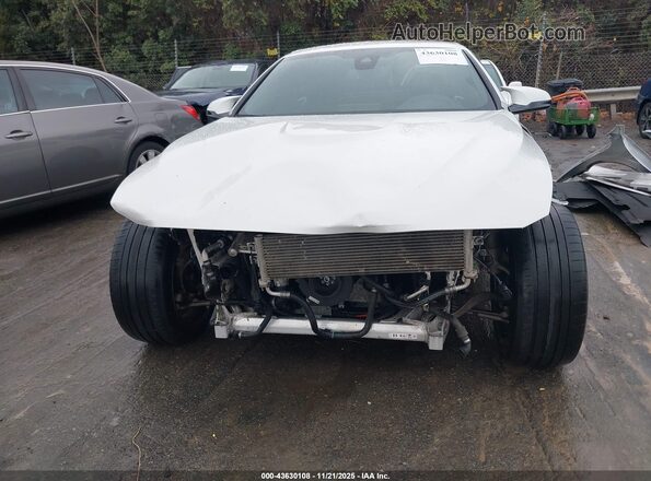 WBS4Z9C04L5R41152 2020 BMW M4 Белый Вид задней части салона