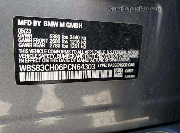 WBS83CH06PCN64303 2023 BMW M5 Black Widok naklejki z numerem VIN