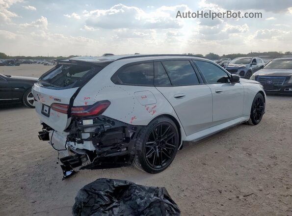 WBS83GV08SCV84024 2025 BMW M5 White Задня права чверть