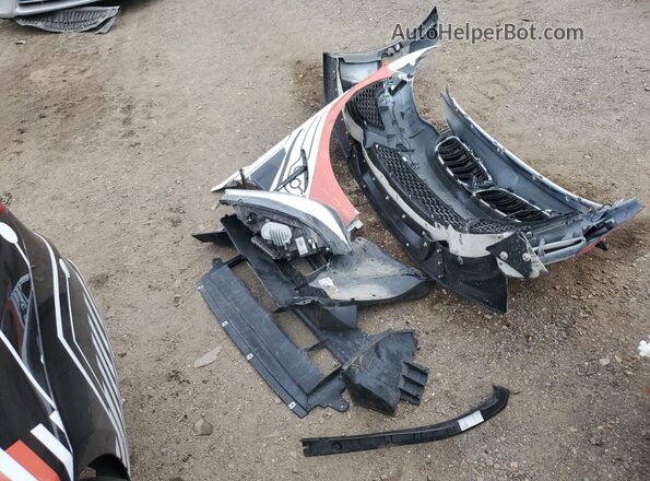 WBS8M9C55J5K98528 2018 BMW M3 Two Tone 