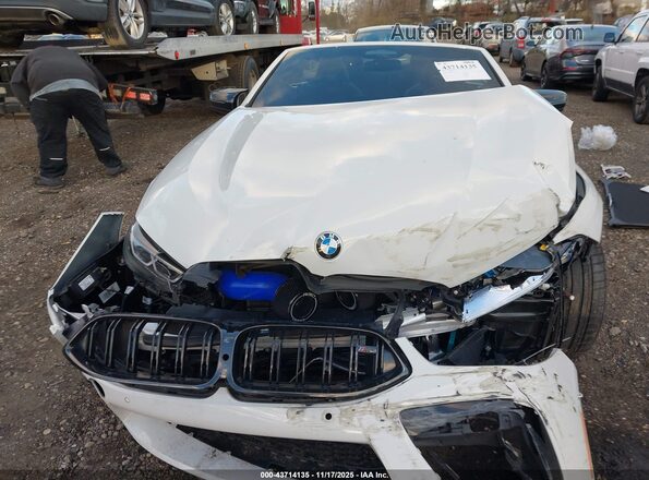 WBSDZ0C06RCR19055 2024 BMW M8 White უკანა ხედი