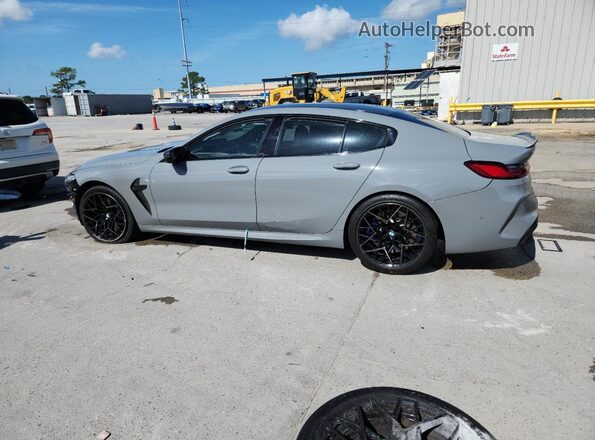 WBSGV0C01MCF81438 2021 BMW M8 Silver Trasero izquierdo