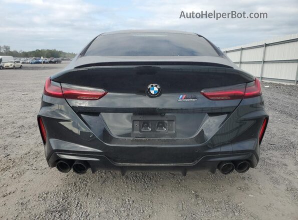 WBSGV0C02NCJ55174 2022 BMW M8 Black უკანა ხედი