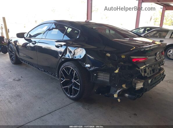WBSGV0C06PCL80197 2023 BMW M8 Black Tył lewy
