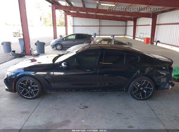 WBSGV0C06PCL80197 2023 BMW M8 Black 