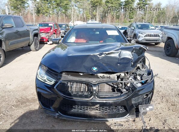 WBSGV0C0XMCF94348 2021 BMW M8 Black Սարքավորումների վահանակի տեսք