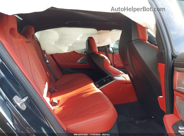 WBSGV0C0XMCF94348 2021 BMW M8 Black VIN կոդի պիտակի տեսք