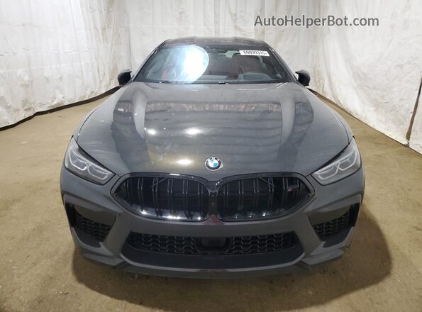 WBSGV0C0XSCU83020 2025 BMW M8 Gray Front view