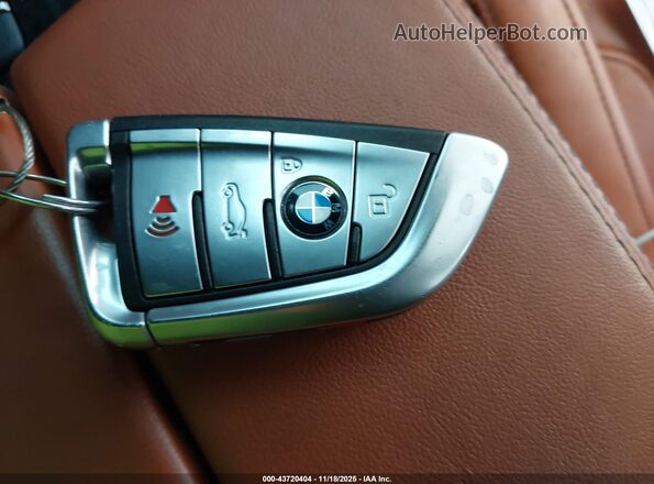 WBSJF0C52KB447858 2019 BMW M5 Black Առջևի վահանակի տեսք