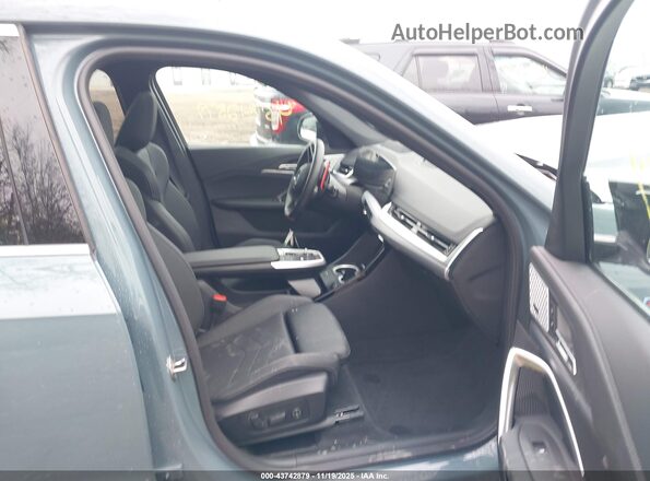 WBX13EF0XR5Z00715 2024 BMW X1 Teal 
