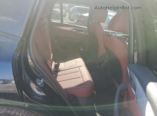 WBX57DP02RN286290 2024 BMW X3 Black Widok wnętrza z tyłu
