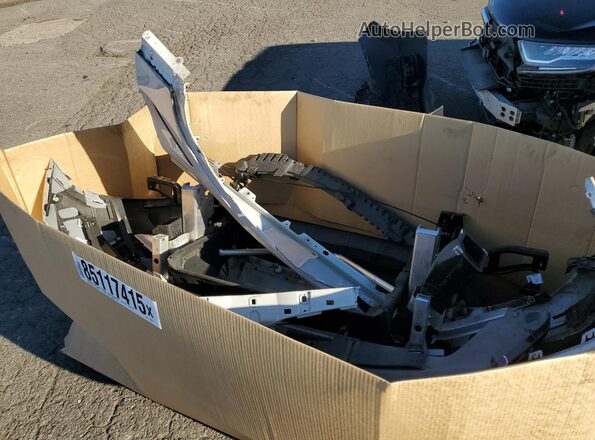 WBX57DP0XNN175562 2022 BMW X3 Белый Вид наклейки с VIN-кодом