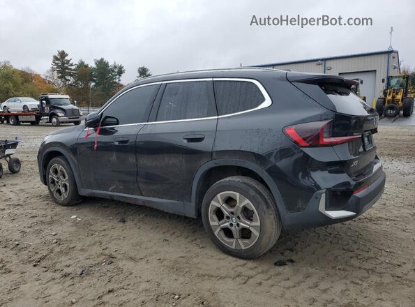 WBX73EF00P5V93160 2023 BMW X1 Black 
