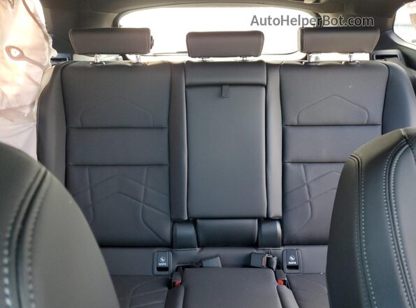 WBX73EF01P5Y25751 2023 BMW X1 Green Widok tylnych siedzeń