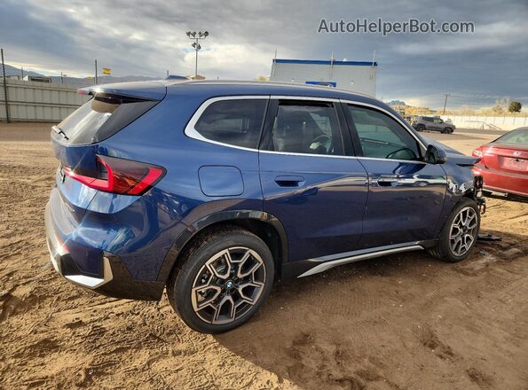 WBX73EF01S5367377 2025 BMW X1 Blue Trasero derecho