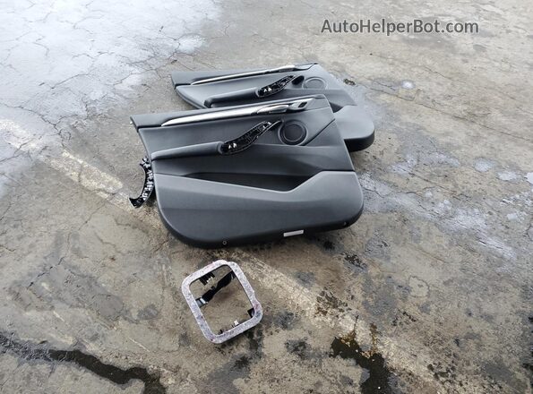 WBXHT3C36GP881258 2016 BMW X1 Silver Vista del compartimento del motor