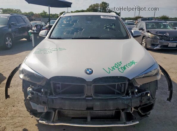 WBXHT3C51K5L38194 2019 BMW X1 White Vista frontal