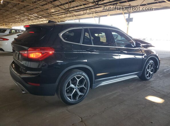 WBXHT3C56K5L37316 2019 BMW X1 Black Tył prawy