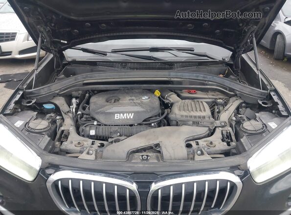 WBXHT3C59K5L35558 2019 BMW X1 Black უკანა ხედი
