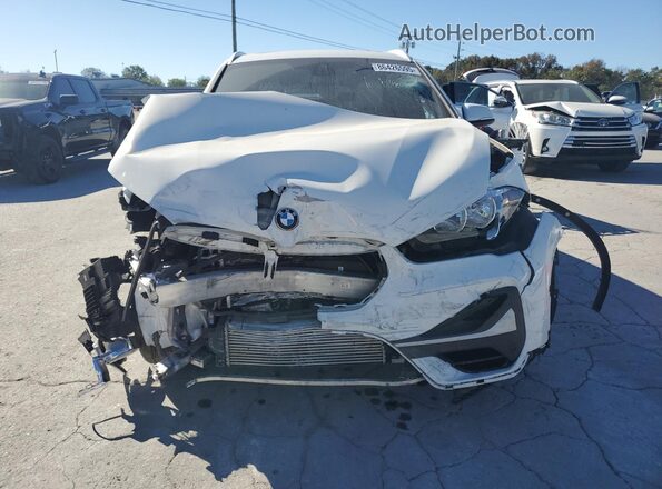 WBXJG7C00M5U33351 2021 BMW X1 White Widok z przodu