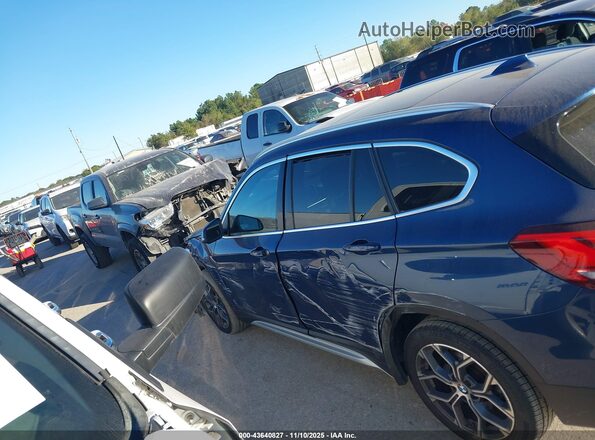 WBXJG7C00M5U35987 2021 BMW X1 Blue 