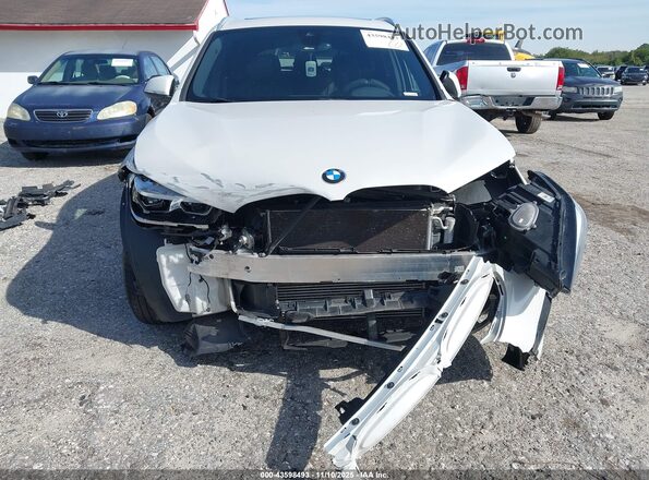 WBXJG7C01L5P46388 2020 BMW X1 White Rear interior view
