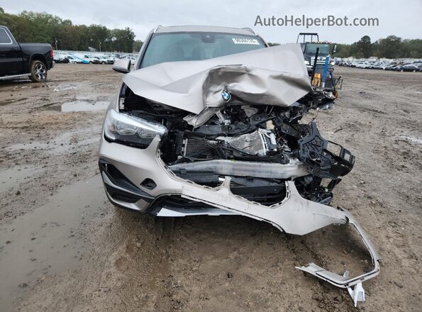WBXJG7C01N5V09659 2022 BMW X1 Tan Widok z przodu