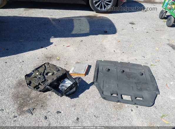 WBXJG7C07L5R96072 2020 BMW X1 White Սարքավորումների վահանակի տեսք