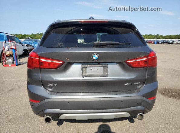 WBXJG9C05M5S71244 2021 BMW X1 Gray Հետևի տեսք