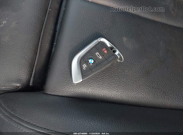 WBXYH9C06M5S52875 2021 BMW X2 White Вид панелі приладів