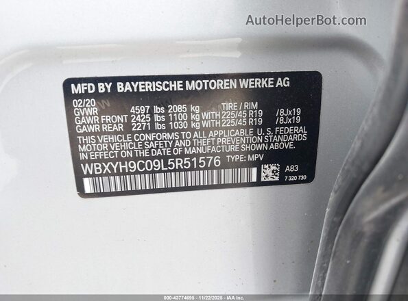 WBXYH9C09L5R51576 2020 BMW X2 Silver Widok komory silnika