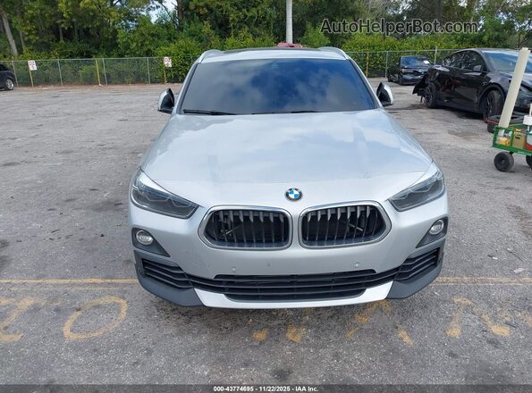 WBXYH9C09L5R51576 2020 BMW X2 Silver Widok z przodu