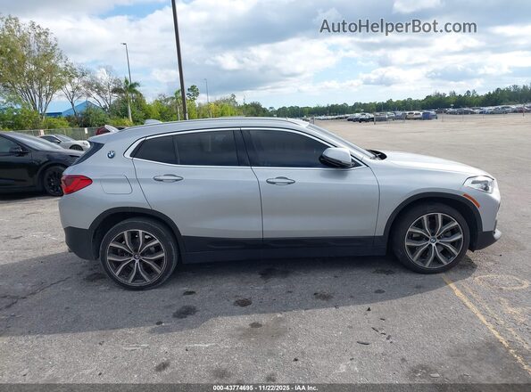 WBXYH9C09L5R51576 2020 BMW X2 Silver Widok wnętrza z tyłu