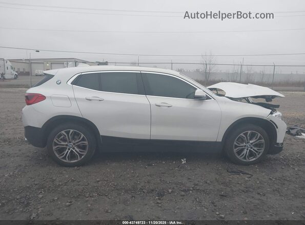 WBXYJ1C01L5P30835 2020 BMW X2 White 360 interior view
