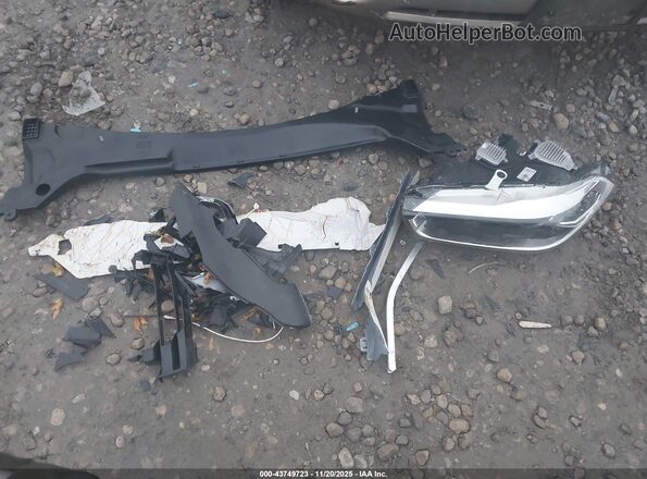 WBXYJ1C01L5P30835 2020 BMW X2 White Instrument cluster view
