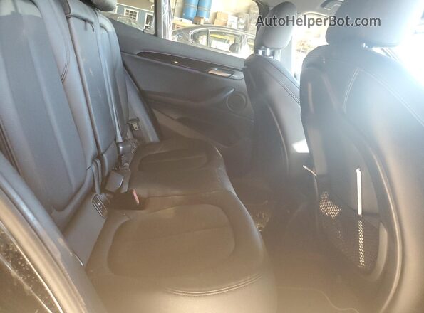 WBXYJ1C04L5P35155 2020 BMW X2 Black Vista de los asientos traseros