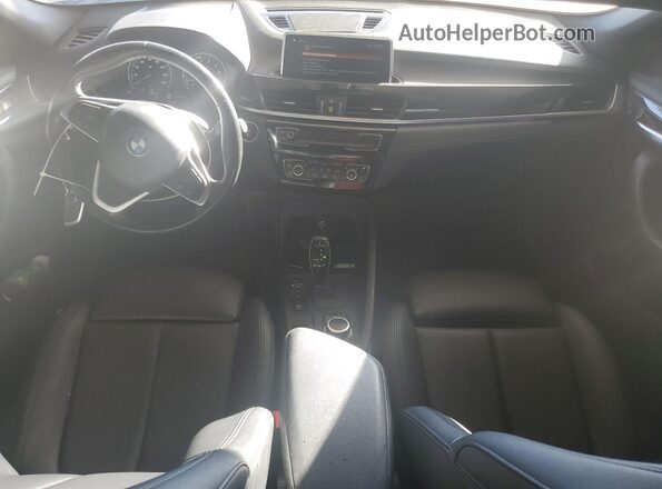 WBXYJ1C04L5P35155 2020 BMW X2 Black Vista del salpicadero