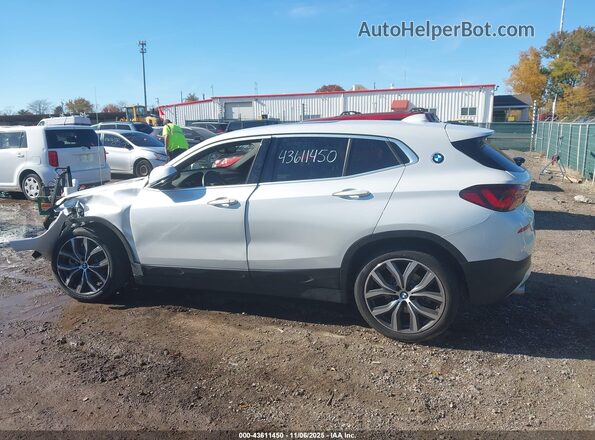 WBXYJ1C05M5S38276 2021 BMW X2 White სალონის 360-გრადუსიანი ხედი