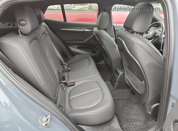 WBXYJ1C06M5S37265 2021 BMW X2 Blue უკანა სავარძლების ხედი
