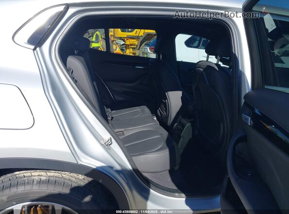 WBXYJ3C59K5N58270 2019 BMW X2 Серебряный Вид наклейки с VIN-кодом