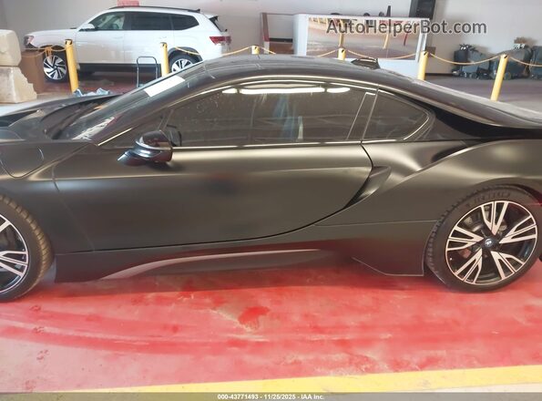 WBY2Z2C32HV676608 2017 BMW I8 Gray Սալոնի 360 աստիճան տեսք