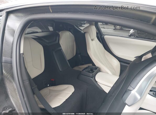 WBY2Z2C5XGV675674 2016 BMW I8 Серый Вид наклейки с VIN-кодом