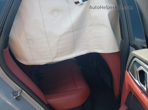 WBY33AW05RFS53406 2024 BMW I4 Green Вид задніх сидінь