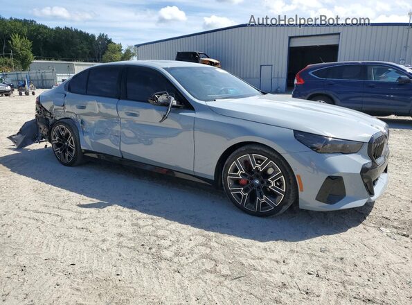 WBY33FK04RCR43720 2024 BMW OTHER Silver Przód prawy