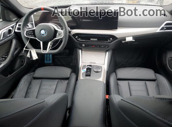 WBY33HD06SFU10216 2025 BMW I4 Black Widok deski rozdzielczej